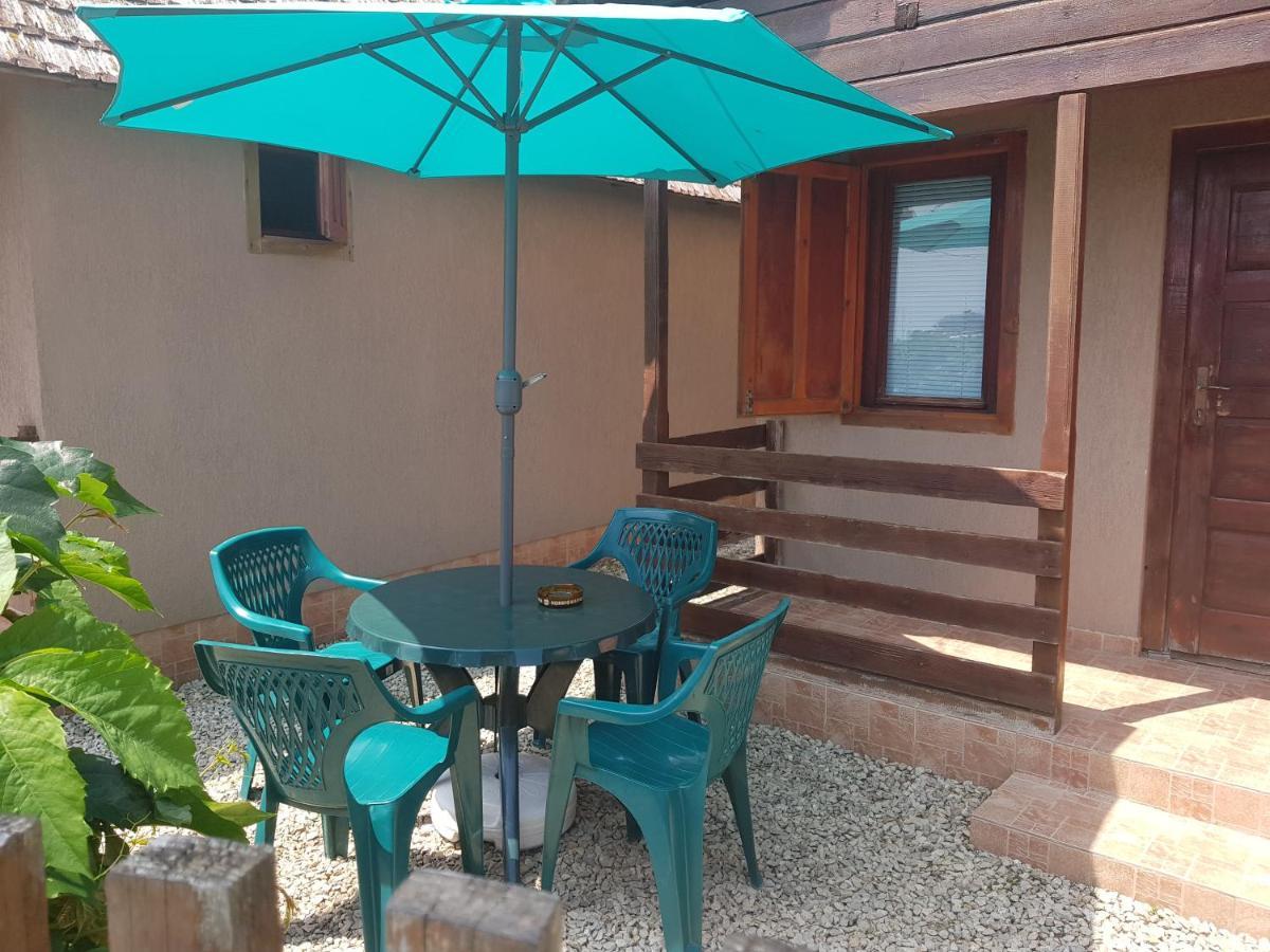 Casutele Intim Costinesti Exterior foto